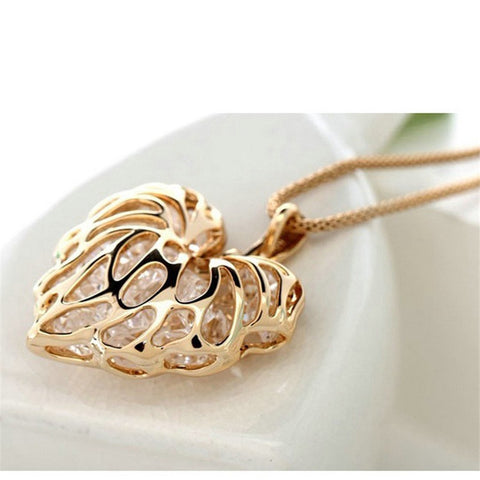 2016  Vintage Built Sparkling Golden Hollow Zircon Love Leaves Sweater Chain Necklace Fashion Necklace