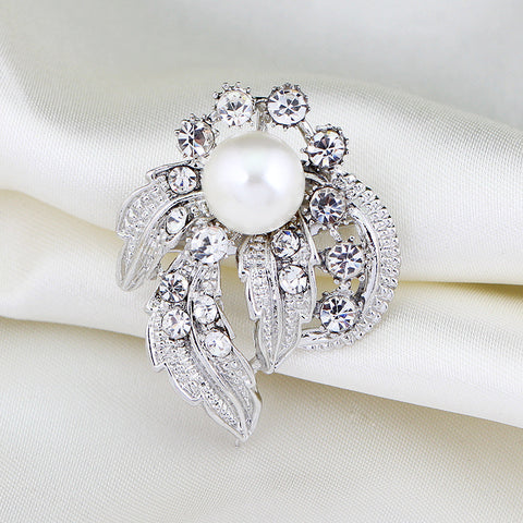 Luxurious Pearl Brooches